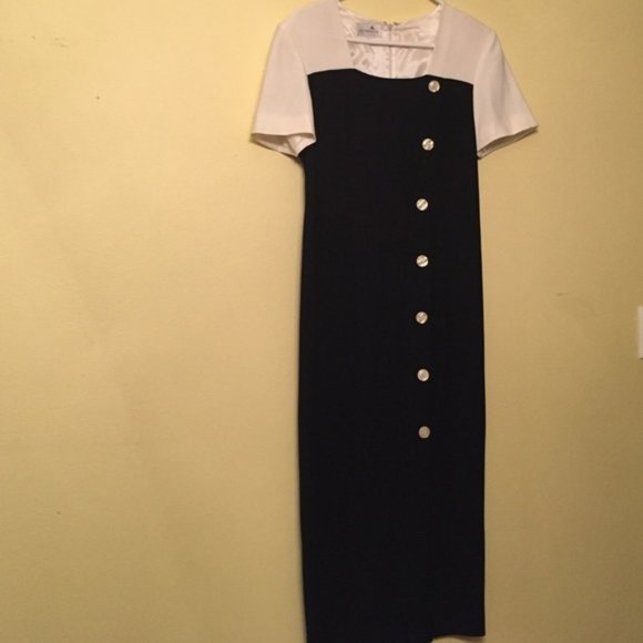 Liz Claiborne Dresses & Skirts - Liz Claiborne Dress